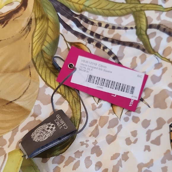 100% SILK! Vince Camuto Cheetah/Leopard Print Scarf..New With Tags! Giftable! - Picture 3 of 6